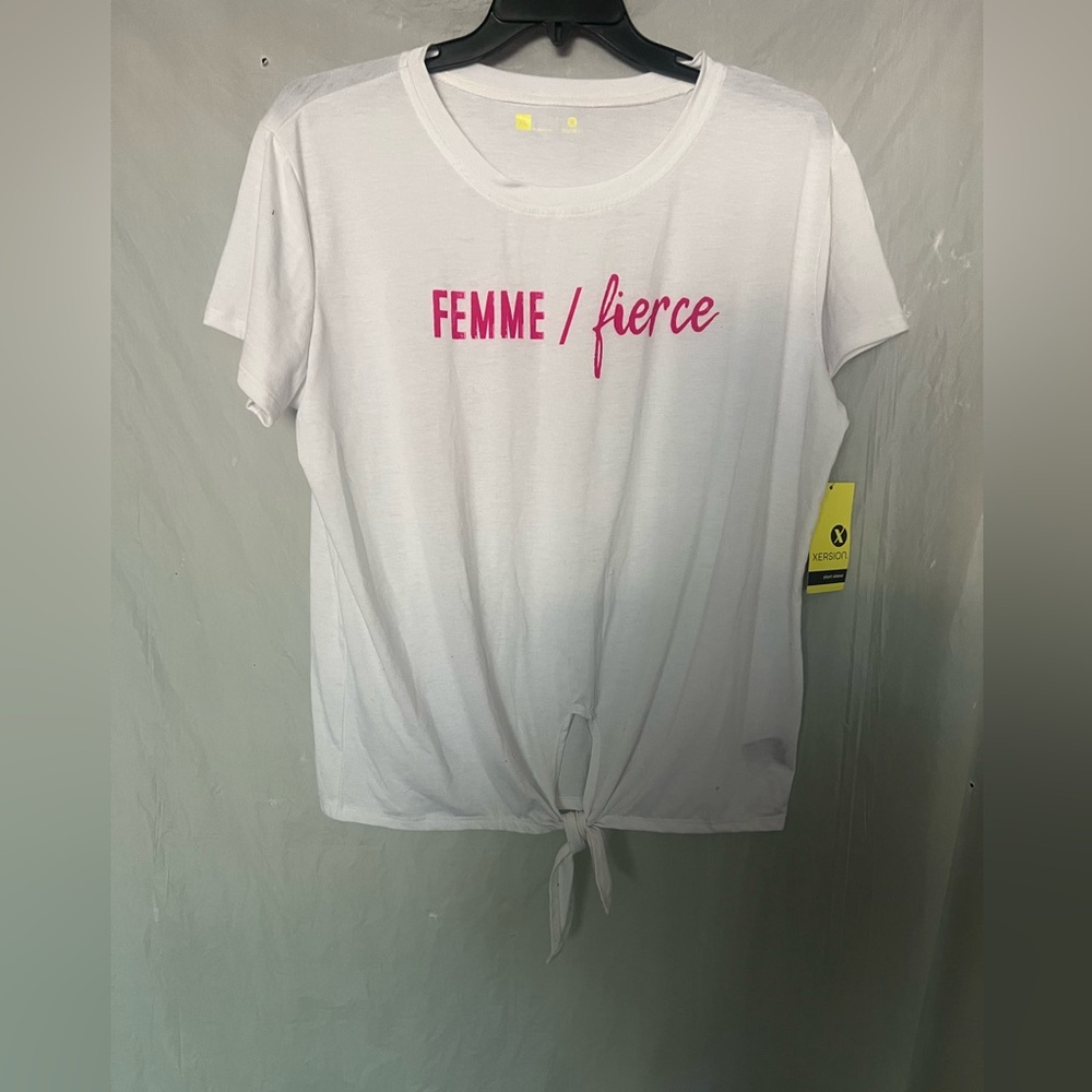 New women tie front t shirt by Xersion white with pink lettering size XL